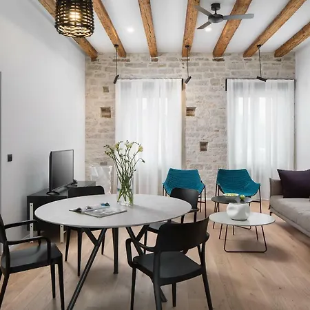 Apartment Fianona - Rovinj City Center Exterior photo